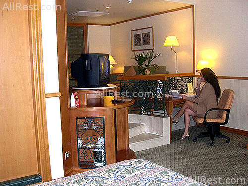 Ramada Continental Hotel 23
